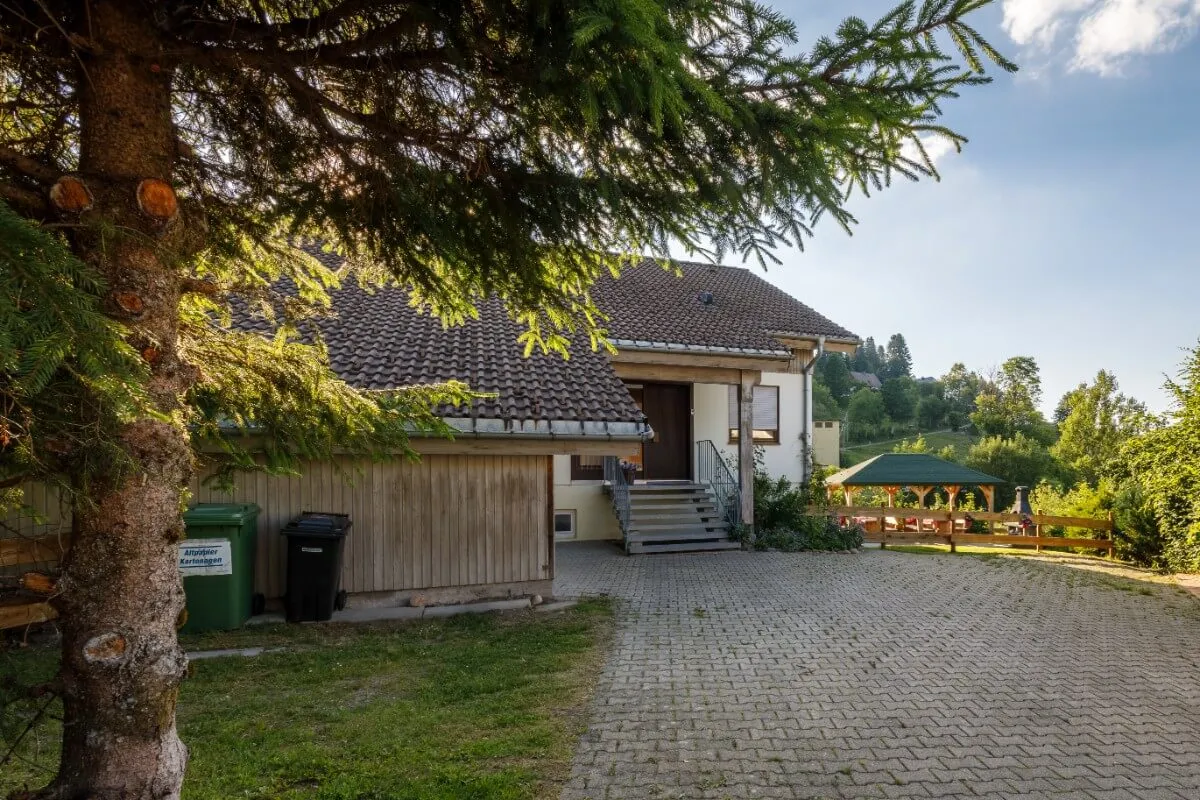 Außenaufnahmen – Ferienhaus an der Haslach