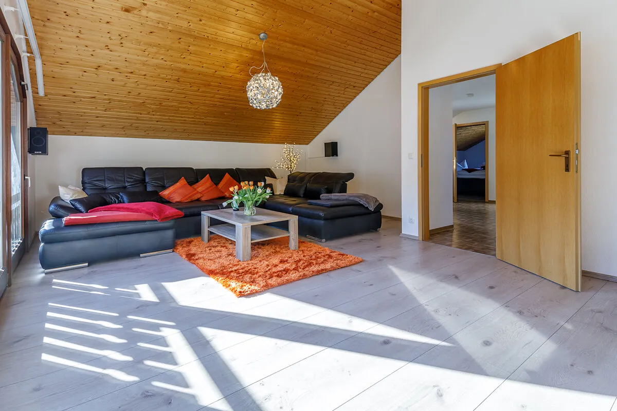 Zimmer & Ausstattung – Ferienhaus an der Haslach
